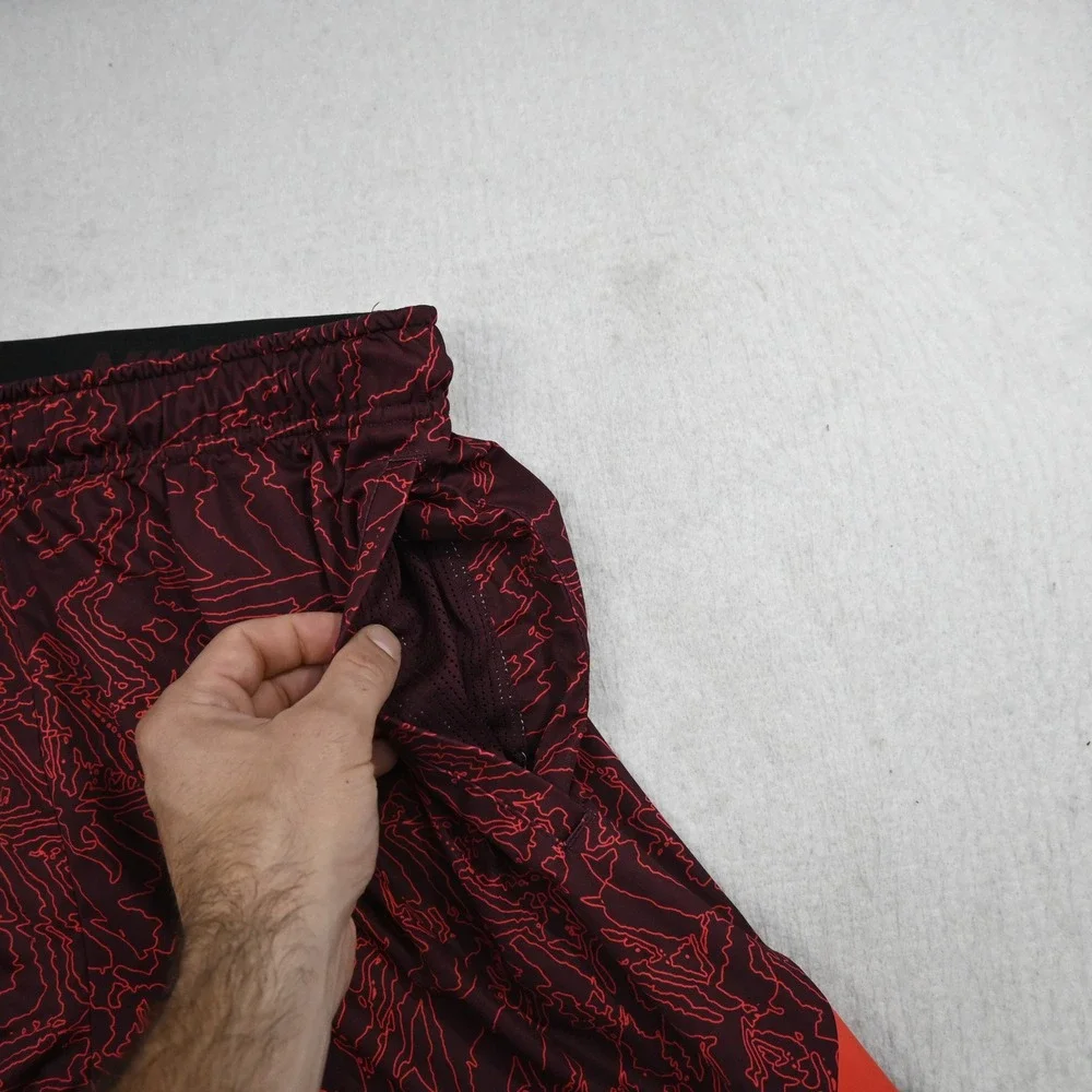 Nike‎ Basketball Shorts Mens XXL Regular Maroon Red Topo Print Big Swoosh Logo